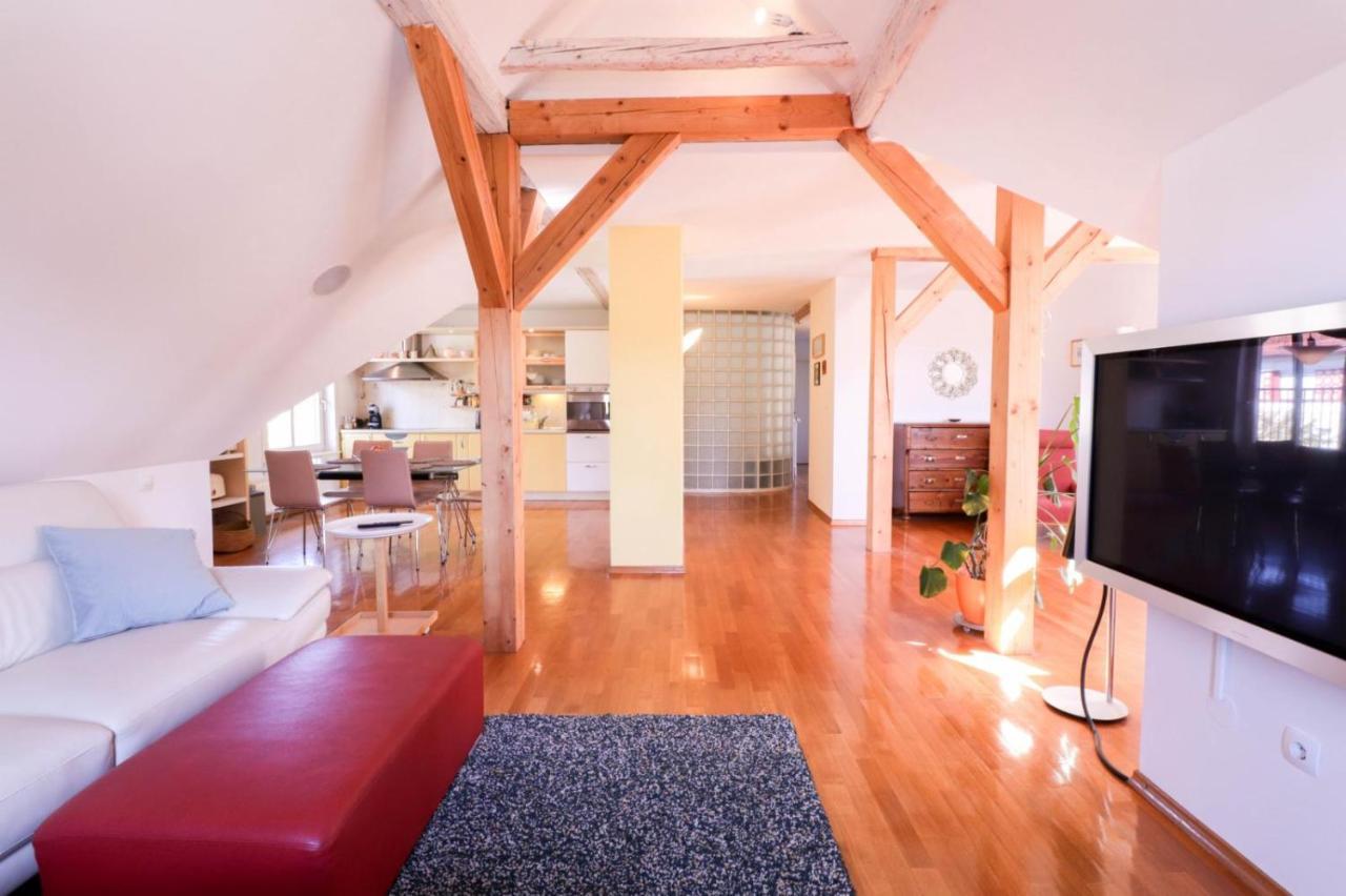 Apartment In The Heart Of Bled With Views المظهر الخارجي الصورة